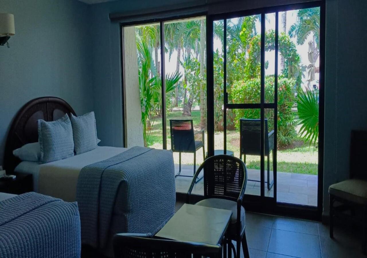 Sina - Solo Adultos Hotel 3*