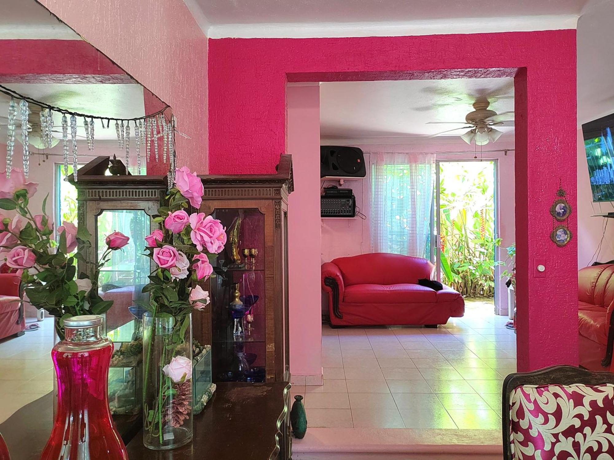 Habitación en casa particular Barbie *