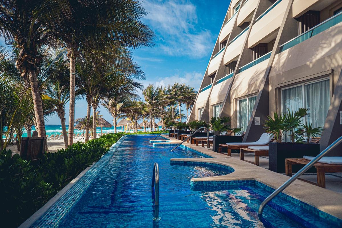 Flamingo Hotel 4*