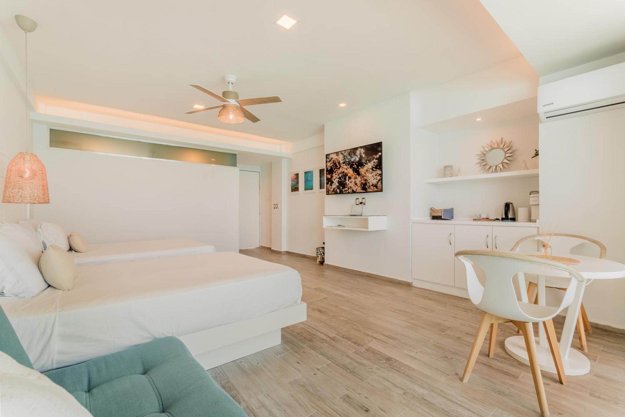 The Ocean Vibes By Casa Paraiso Aparthotel *