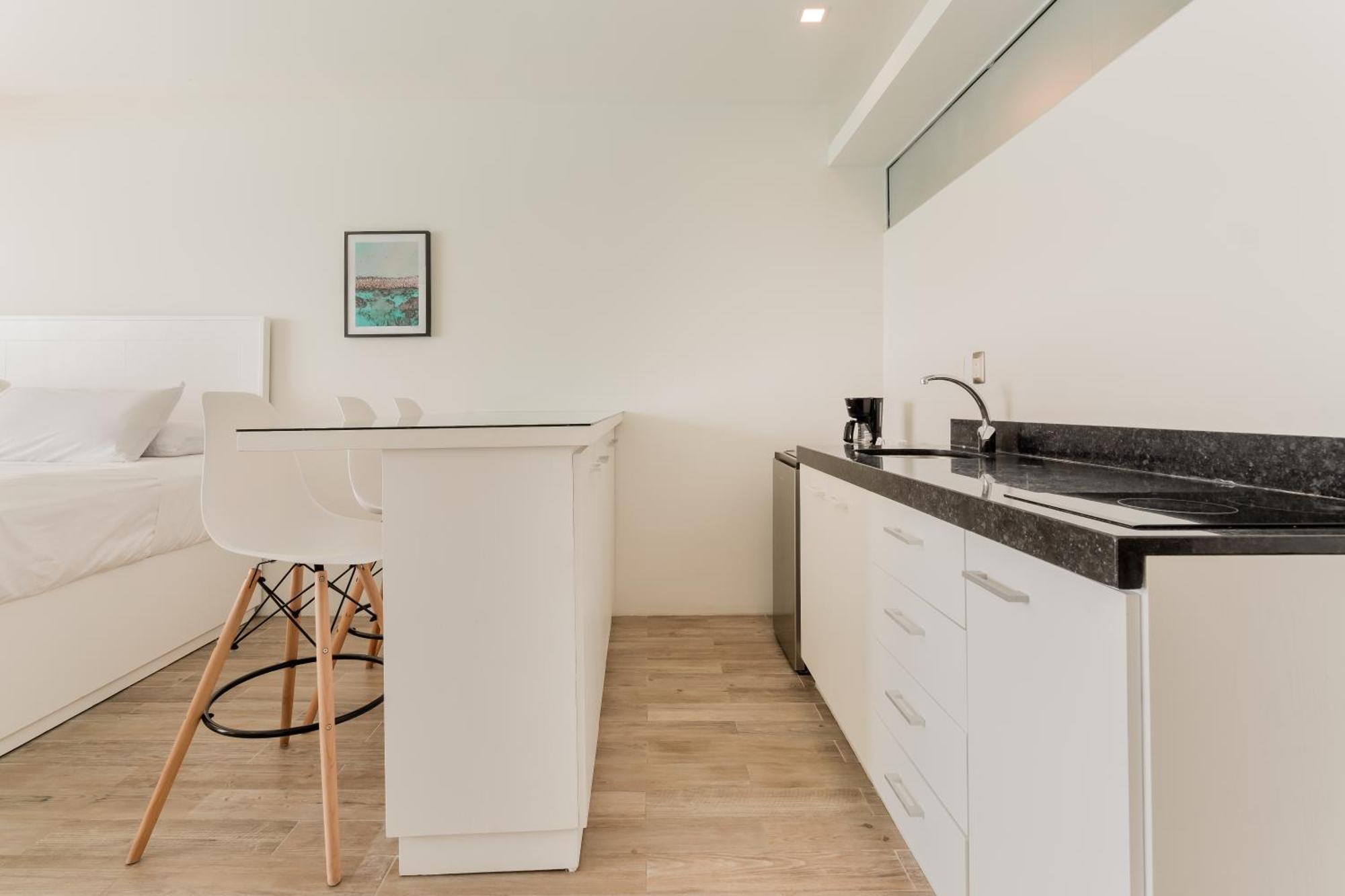 The Ocean Vibes By Casa Paraiso Aparthotel