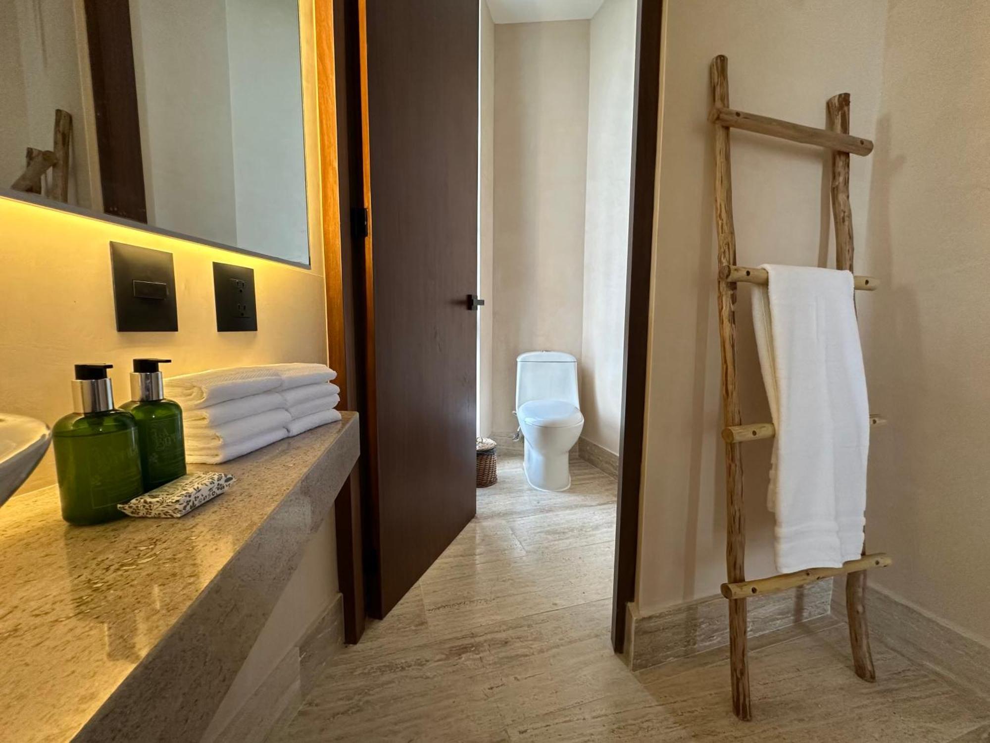 Living The Noom Apartamento Cancún