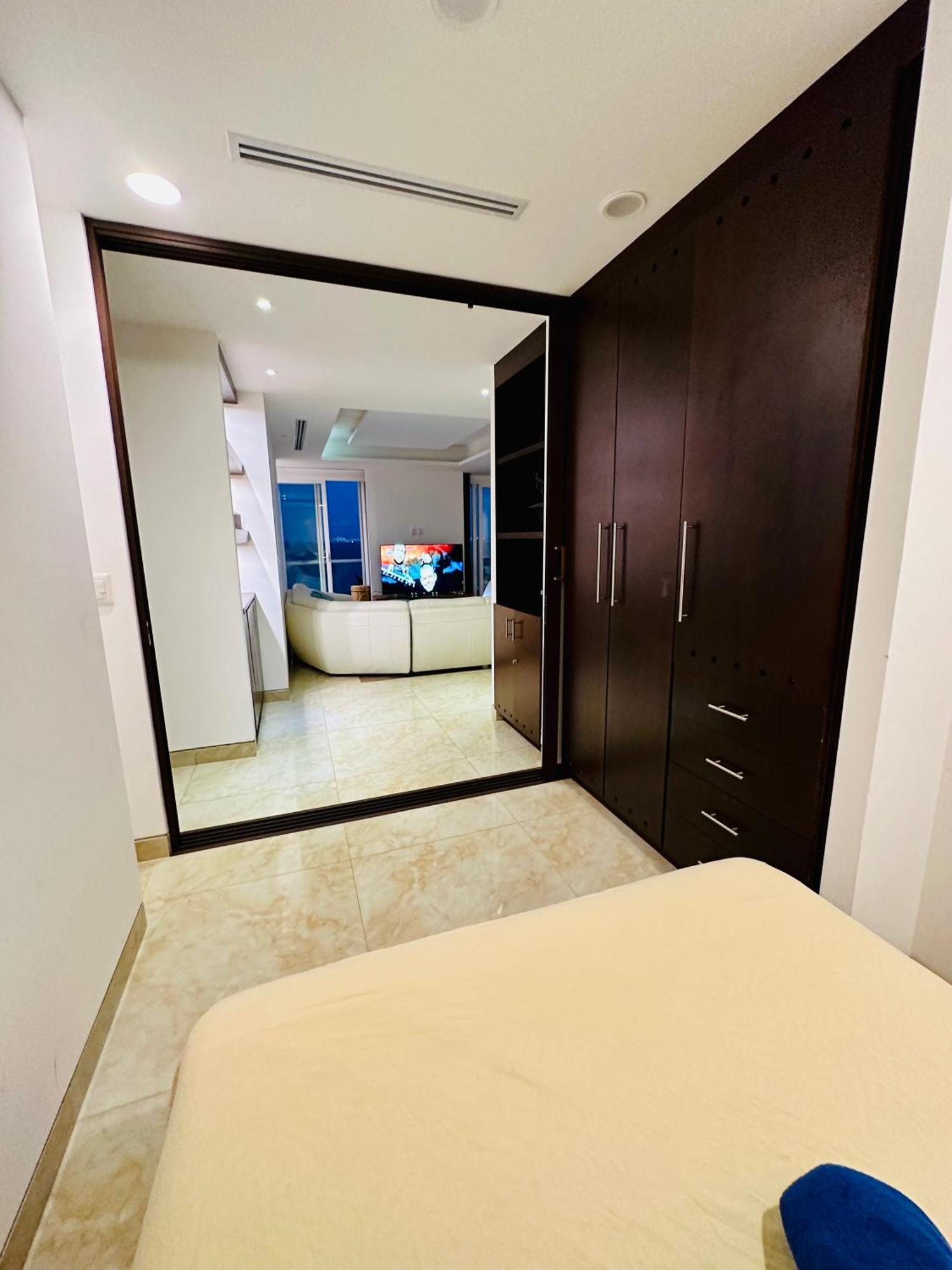 Apartamento Luxury Ocean View & Front In The Location Of