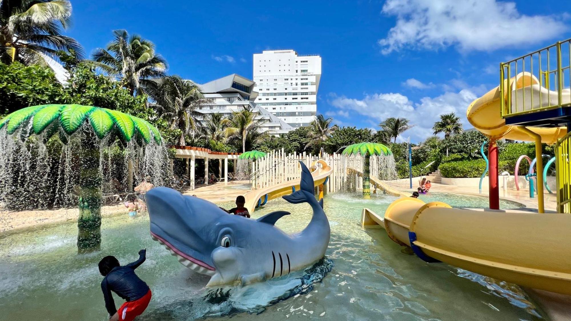 Luna In Park Royal Apartahotel *