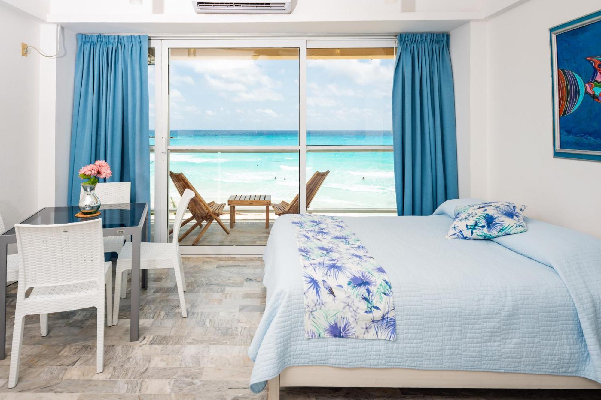 Aparthotel Beachfront At Salvia