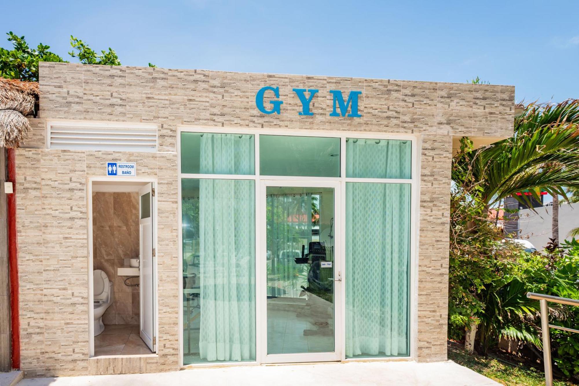 Aparthotel Beachfront At Salvia *