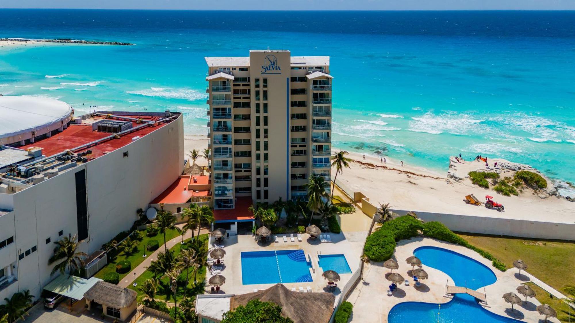 Beachfront At Salvia Aparthotel Cancun