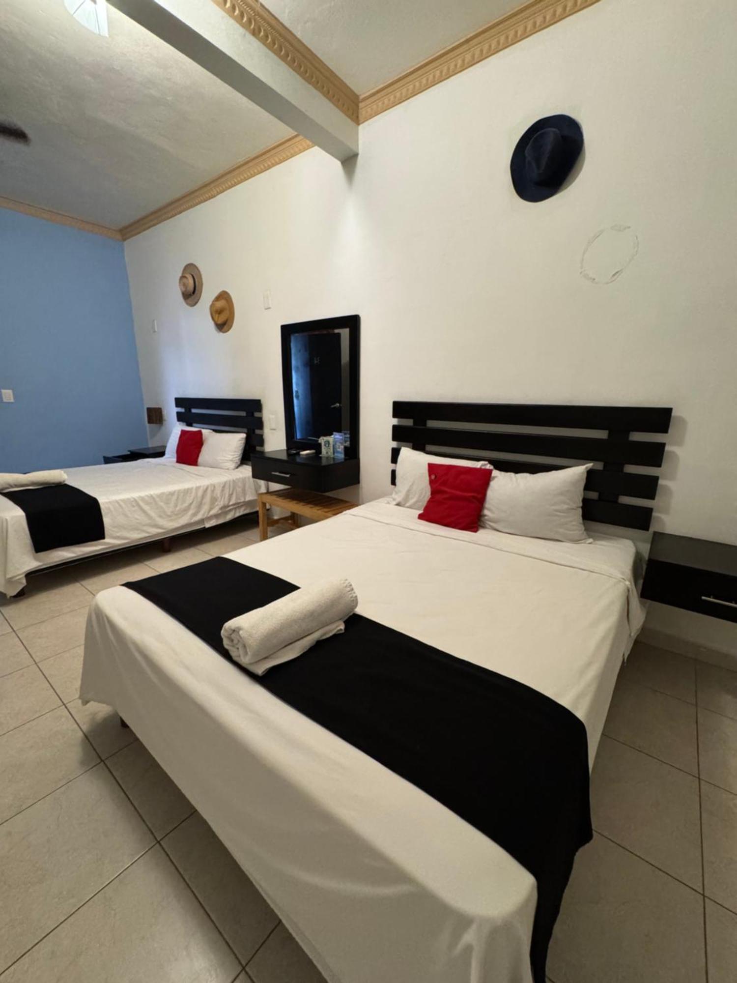 Center Hotel