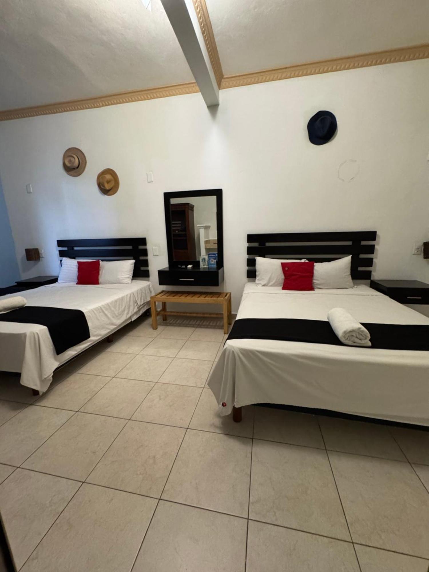 Hotel Center