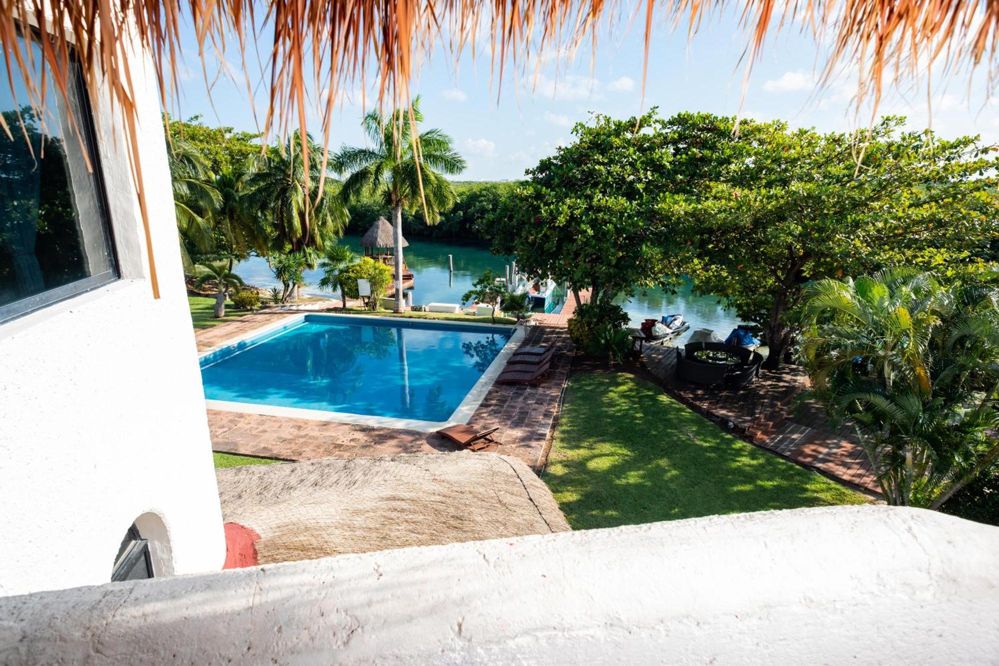 Sunset Paradise At Nichupte Lagoon Villa