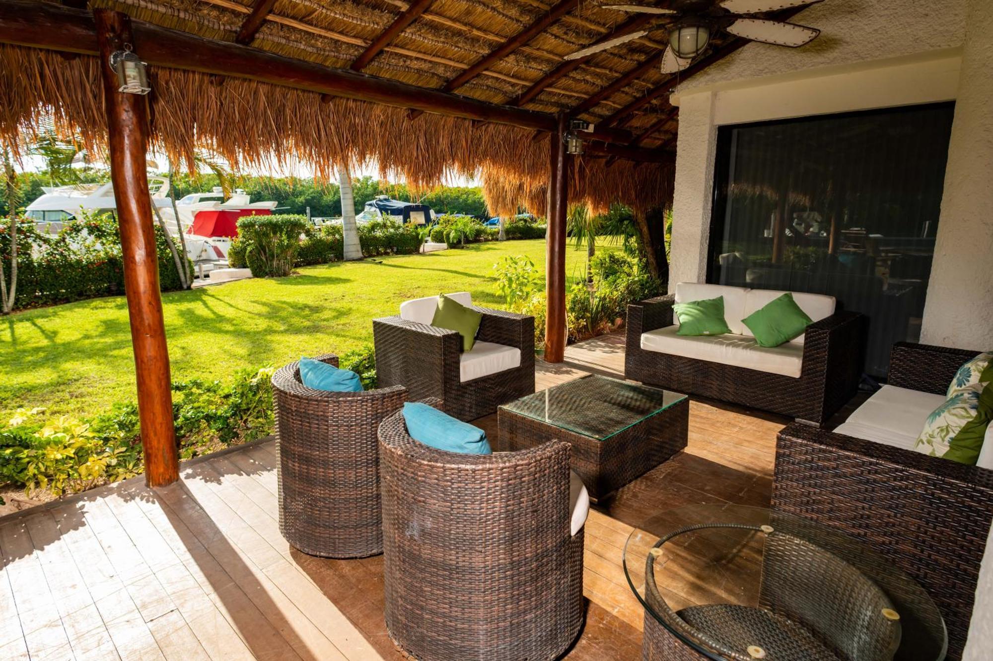 Sunset Paradise At Nichupte Lagoon Villa Cancún