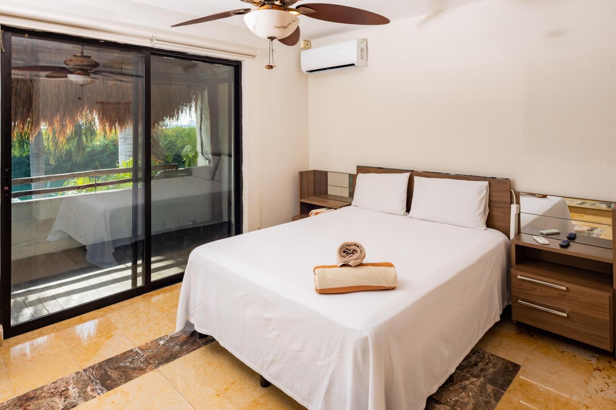 Sunset Paradise At Nichupte Lagoon Cancun