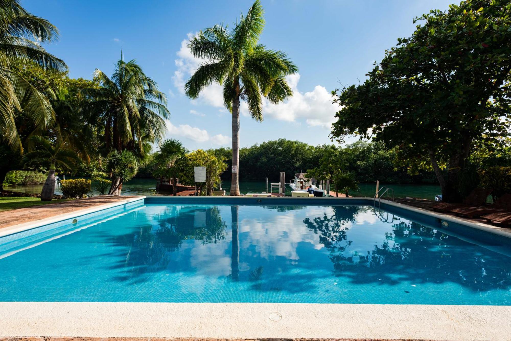 Sunset Paradise At Nichupte Lagoon Villa Cancún