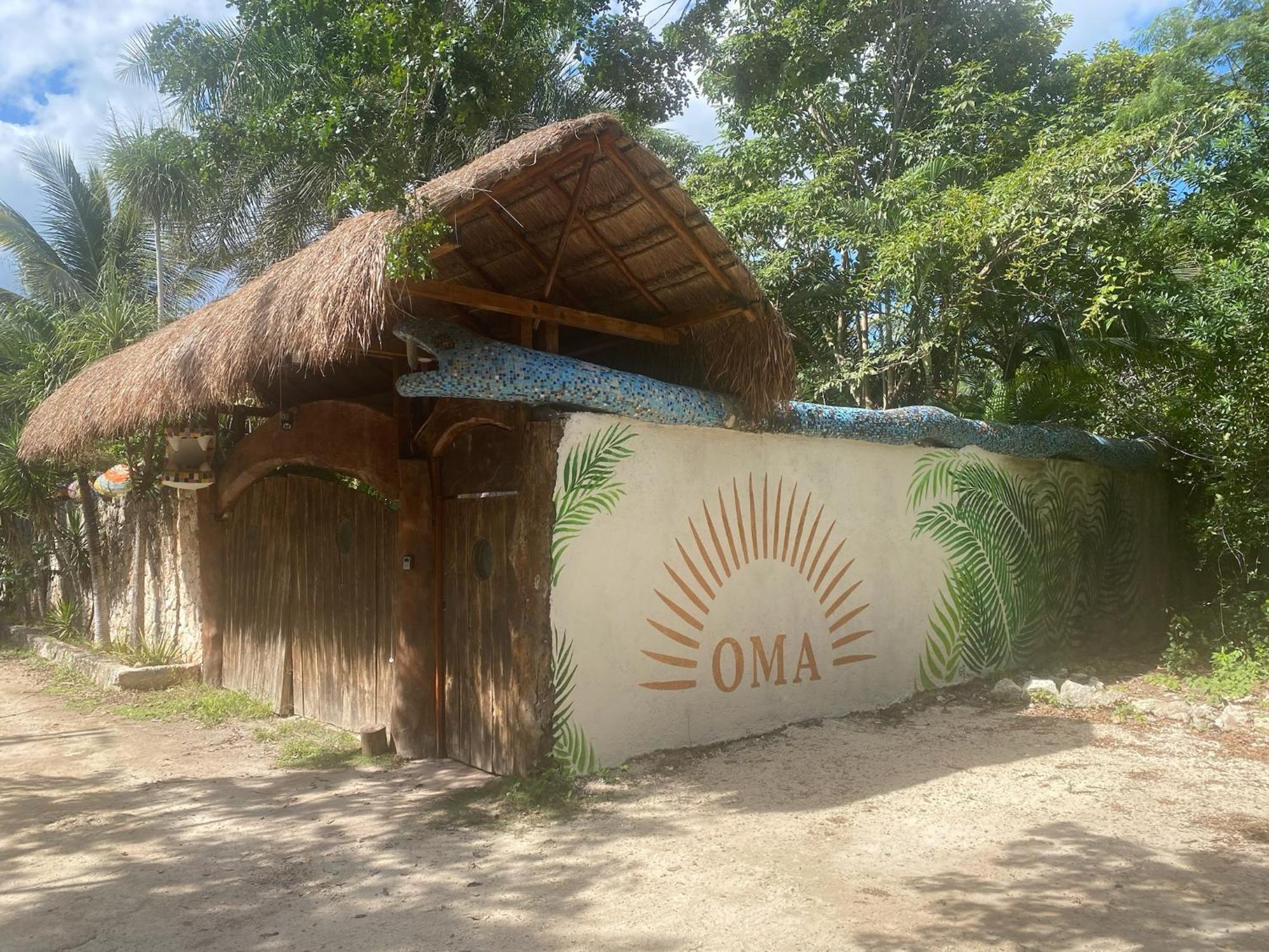 Oma - Holistic Healing Center *