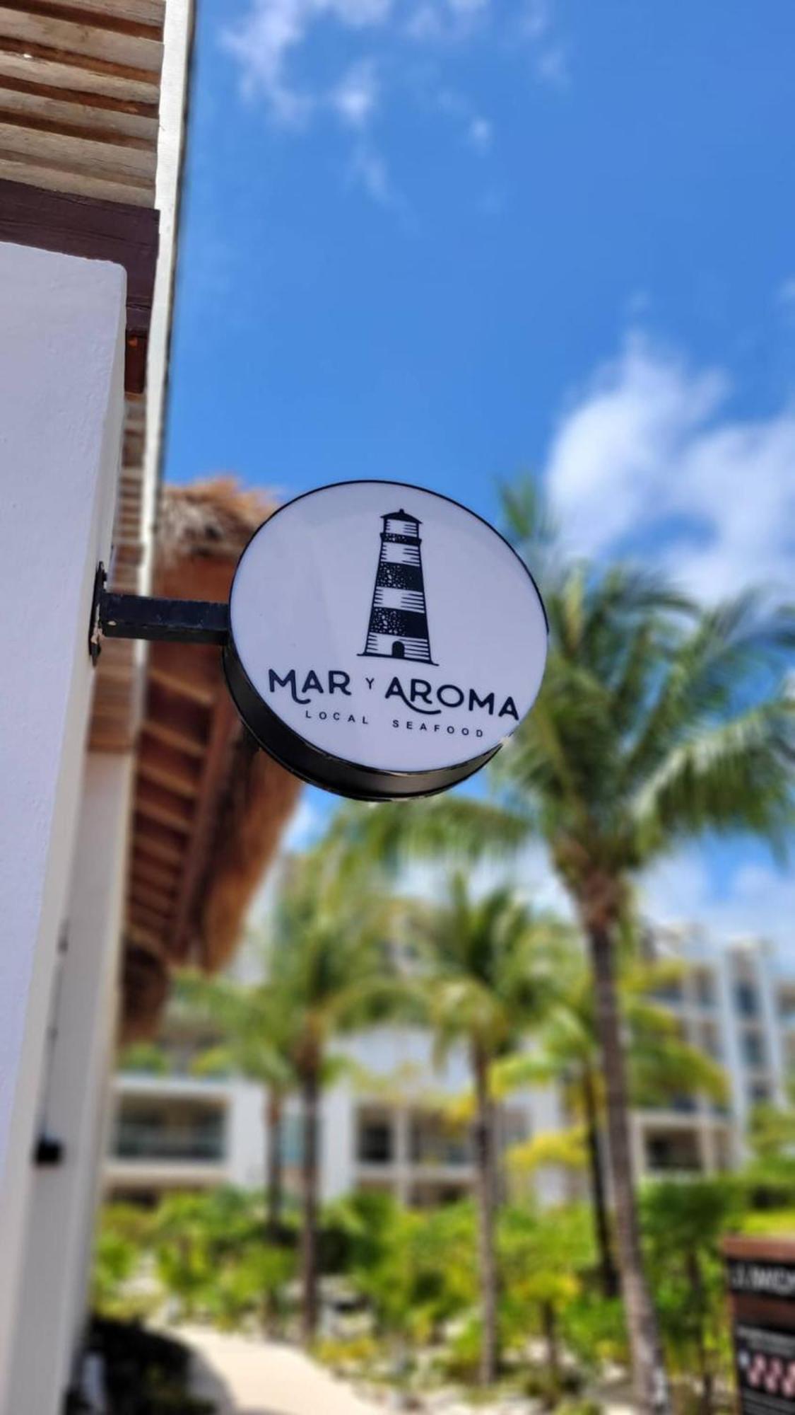 La Amada Luxury Front Cancún