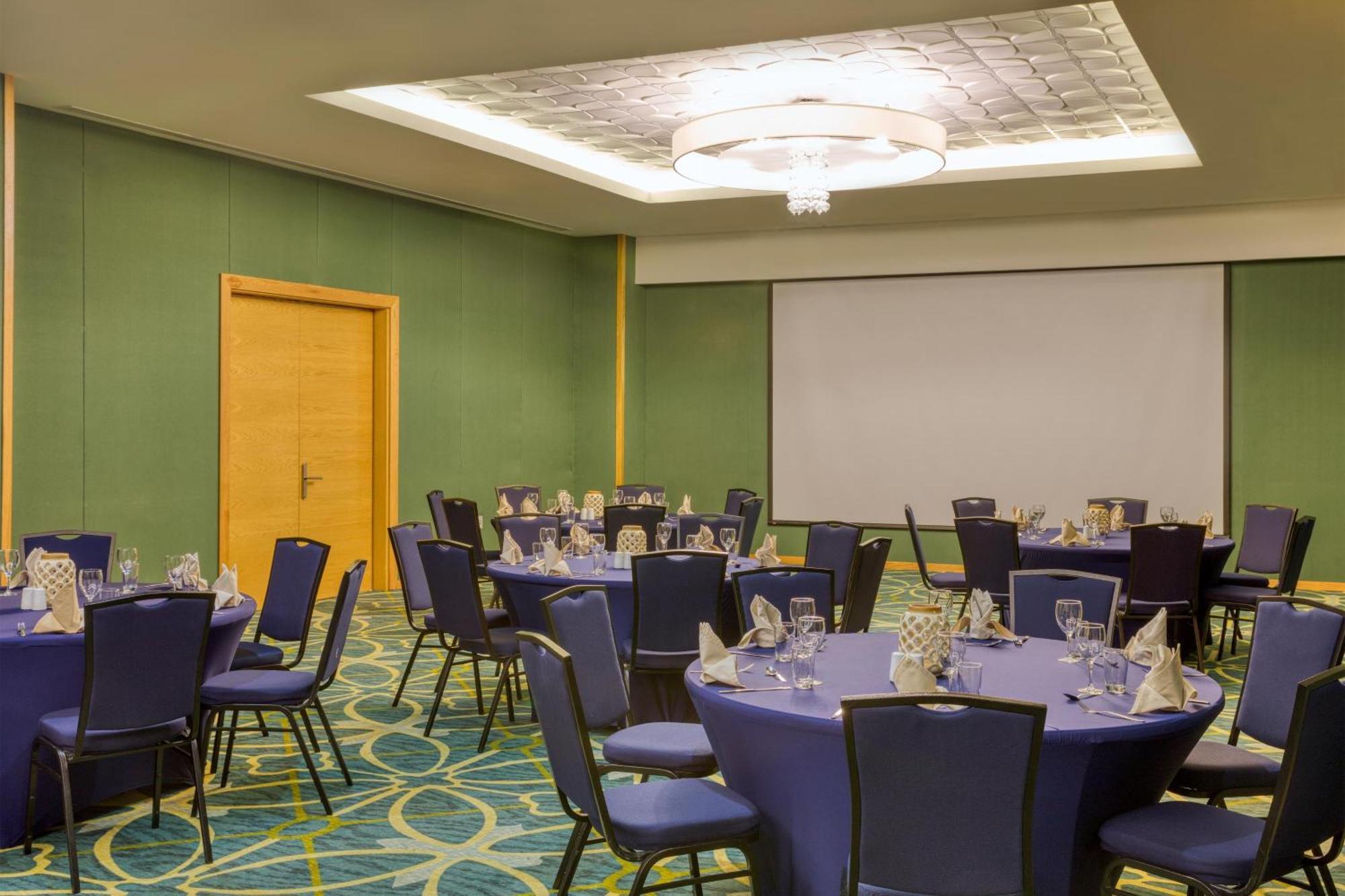 Four Points By Sheraton Centro Hotel