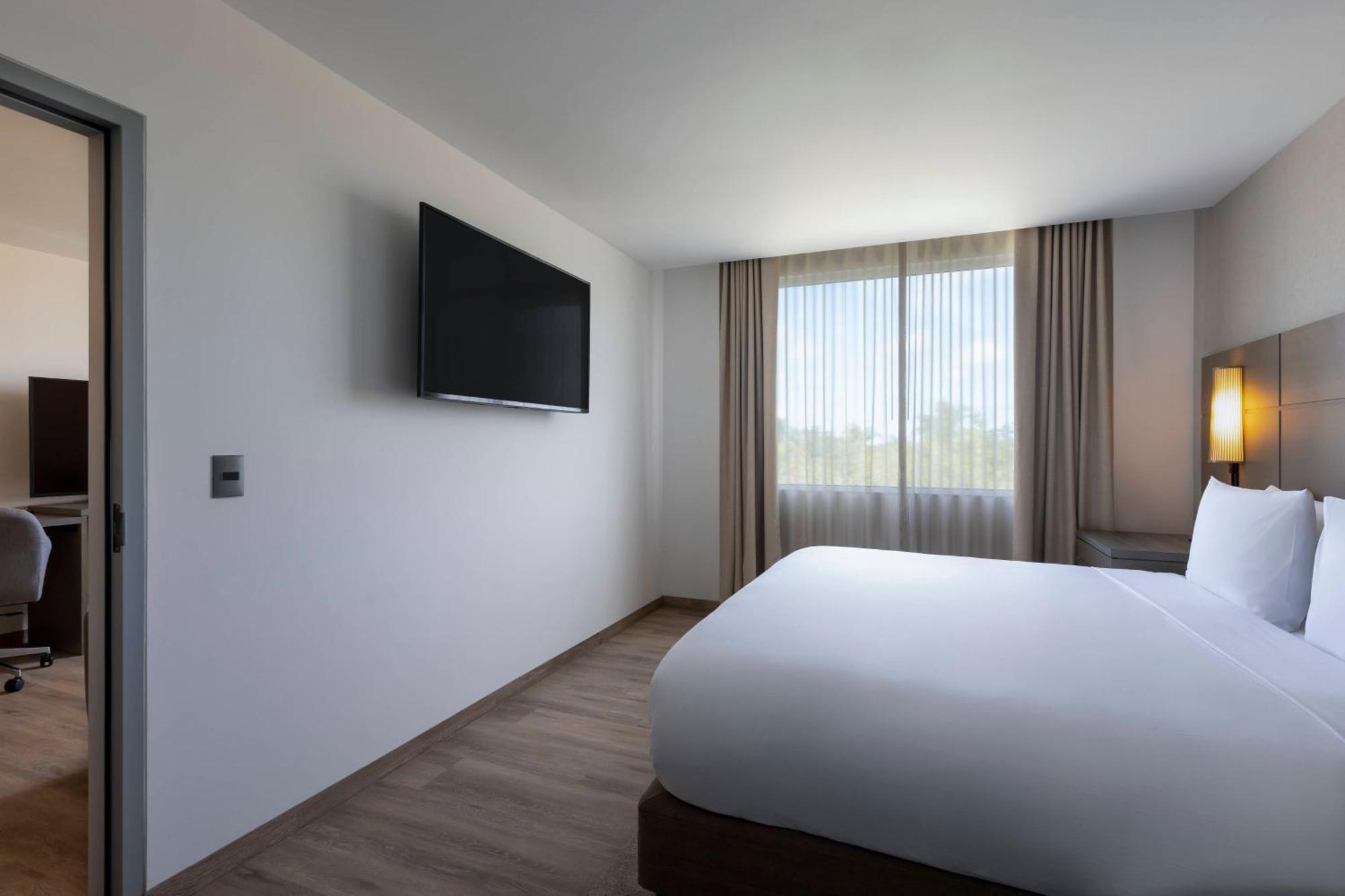 By Marriott Zone Hotel Cancún