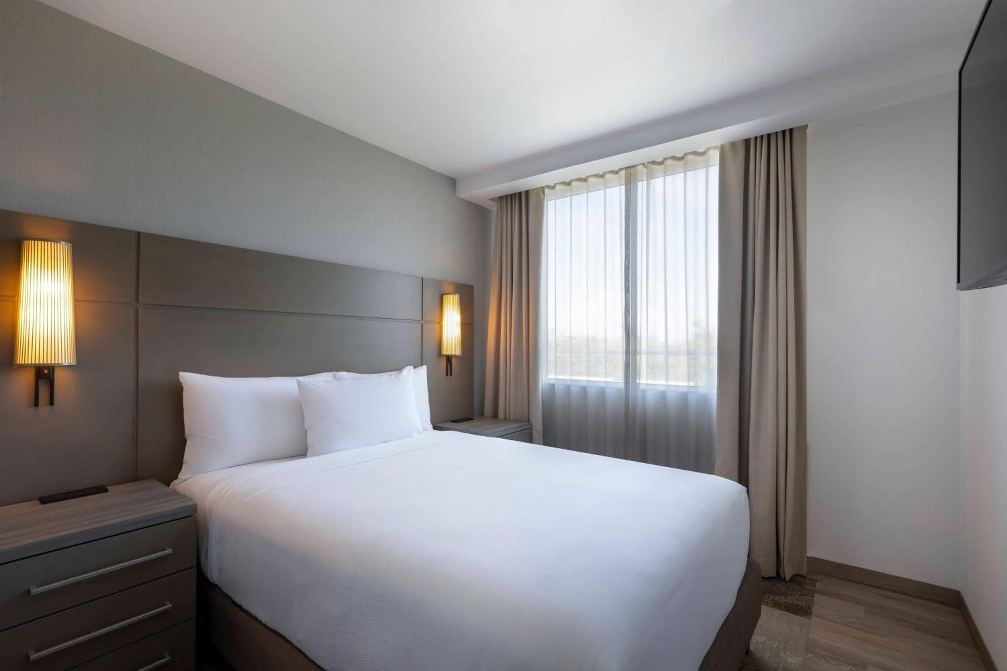 Hotel By Marriott Zone Cancún