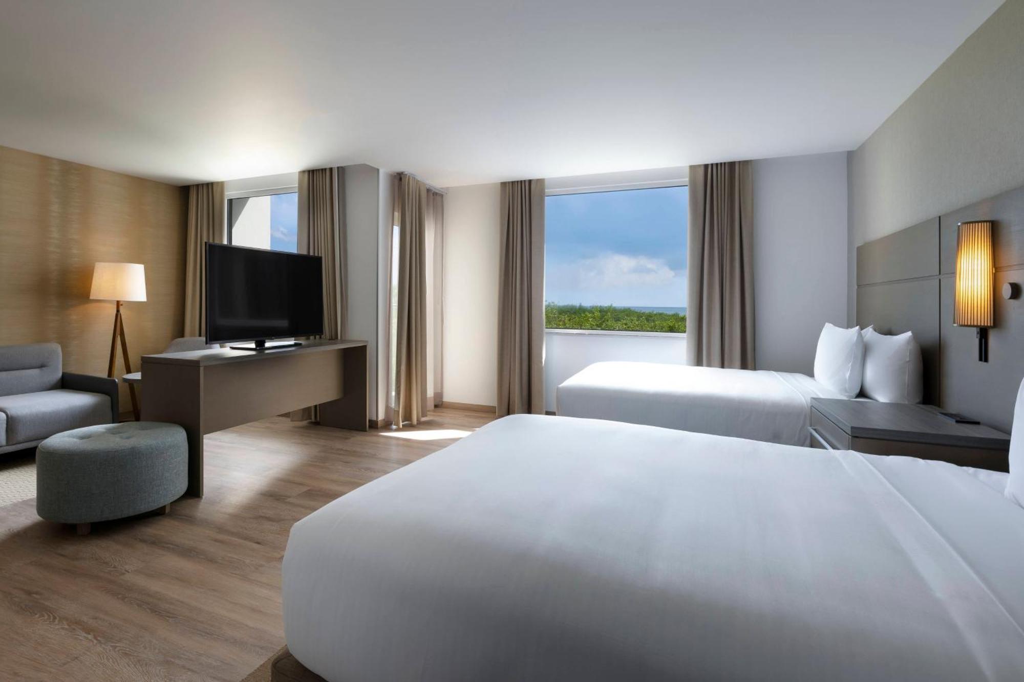 By Marriott Zone