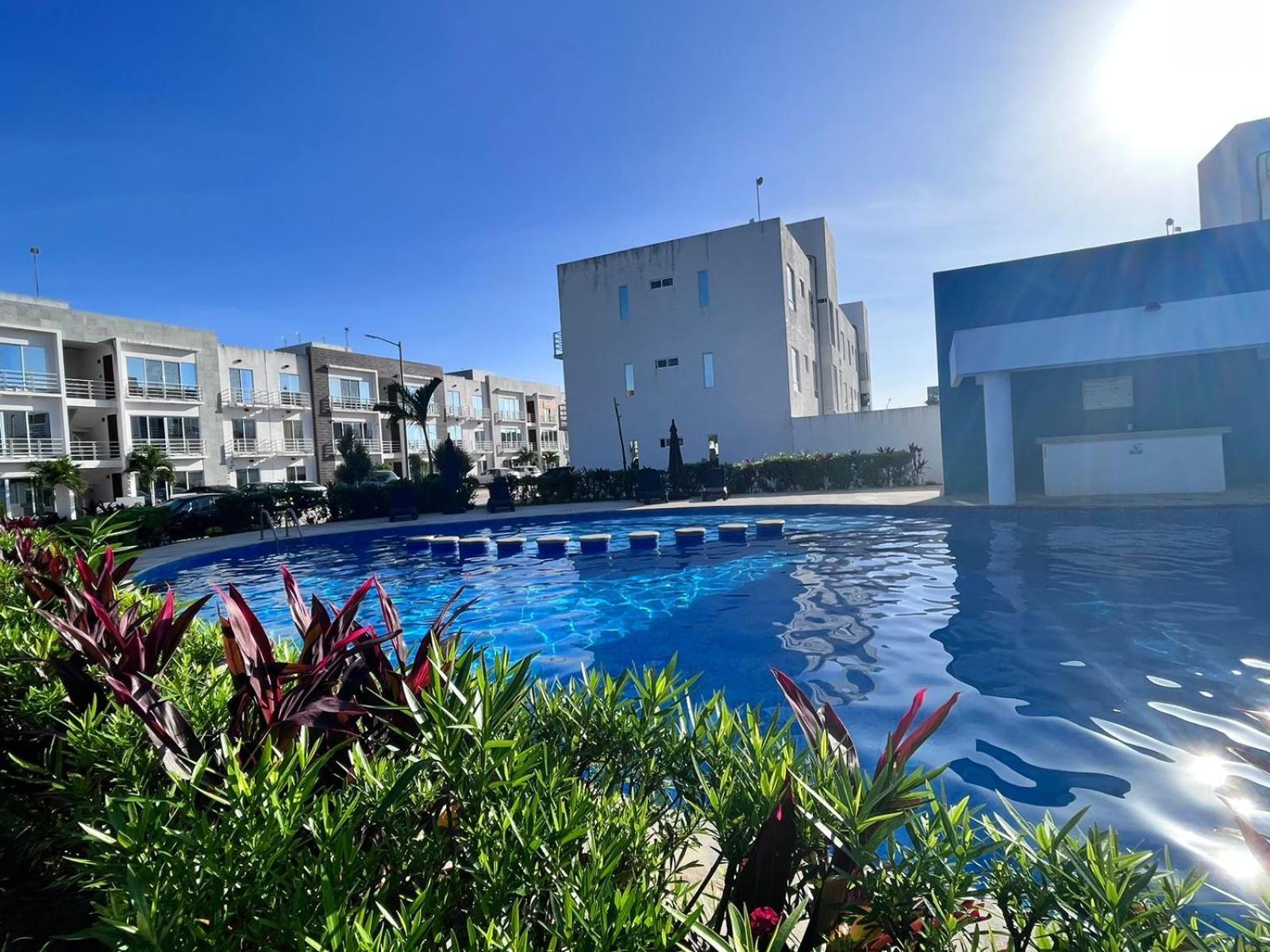 Departamento Acogedor 3 Recamaras En * Cancún