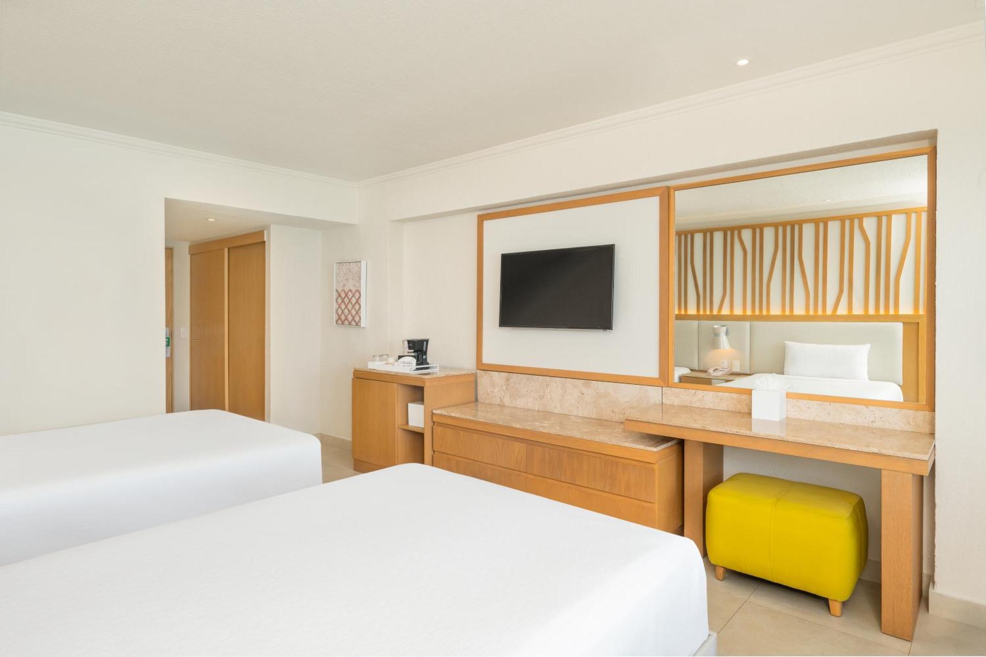 Resort Royal Solaris 4*