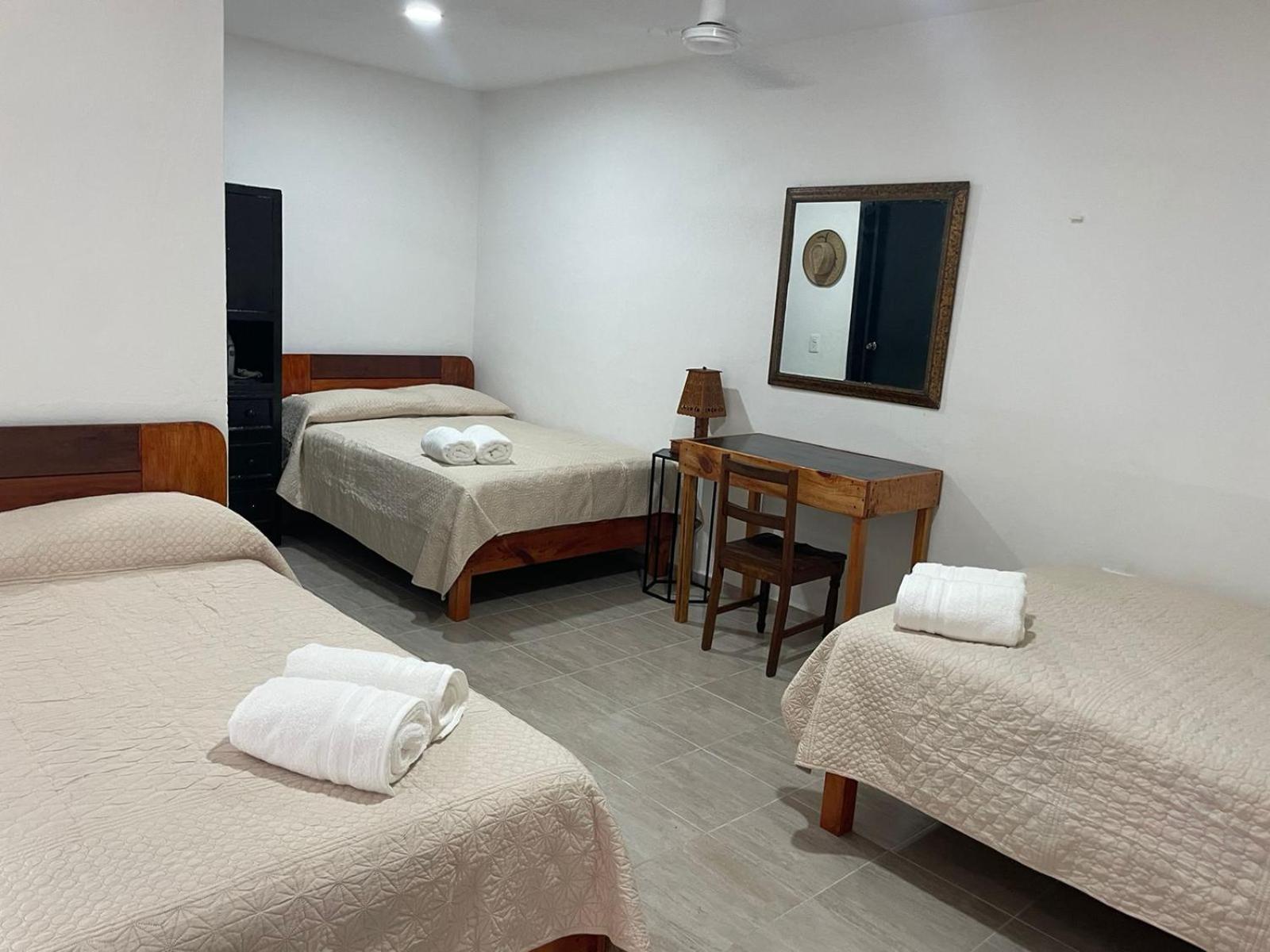 Amplia Casa Colonial En