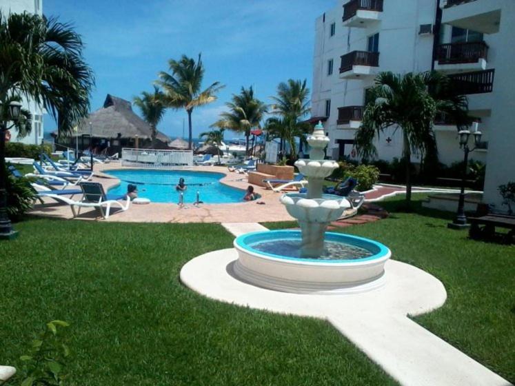 Arena Apartahotel Cancún