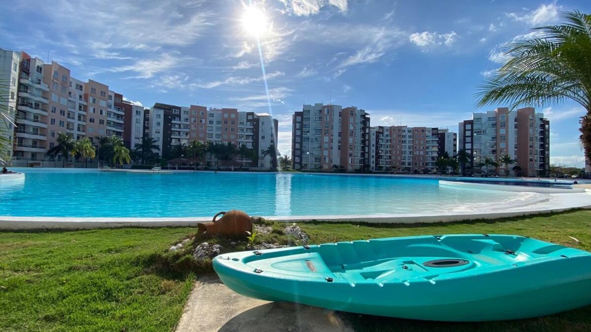 Blue Lagoon Near The Airport Apartamento Cancún