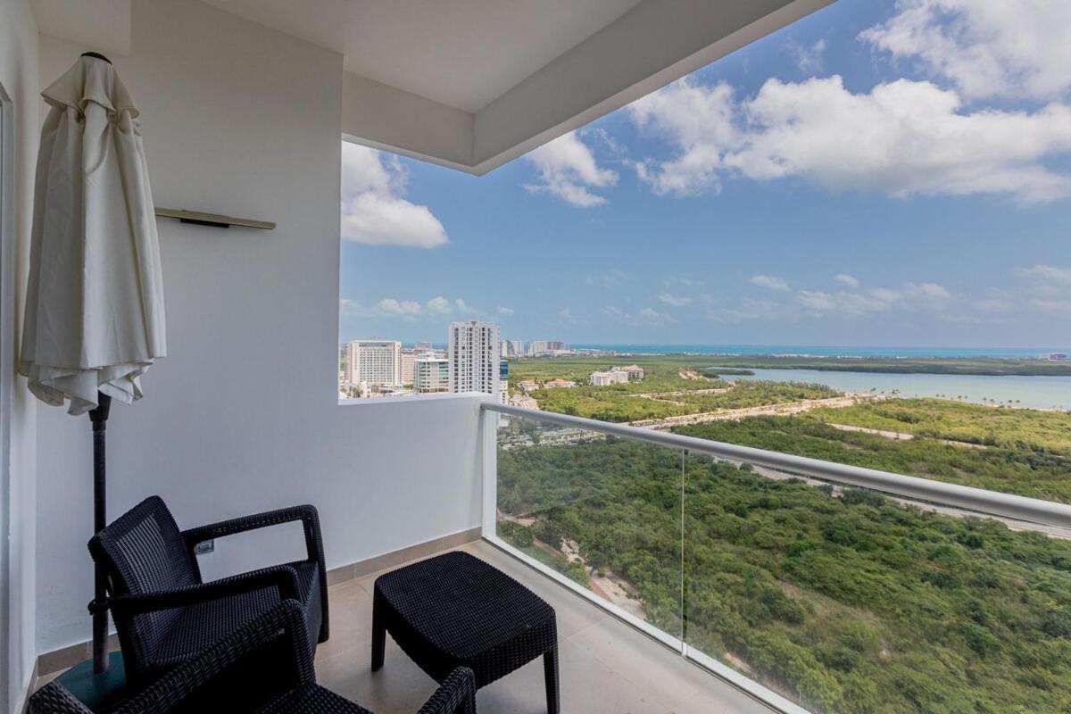 Laguna Vista Panama Torre Malecon Cancún