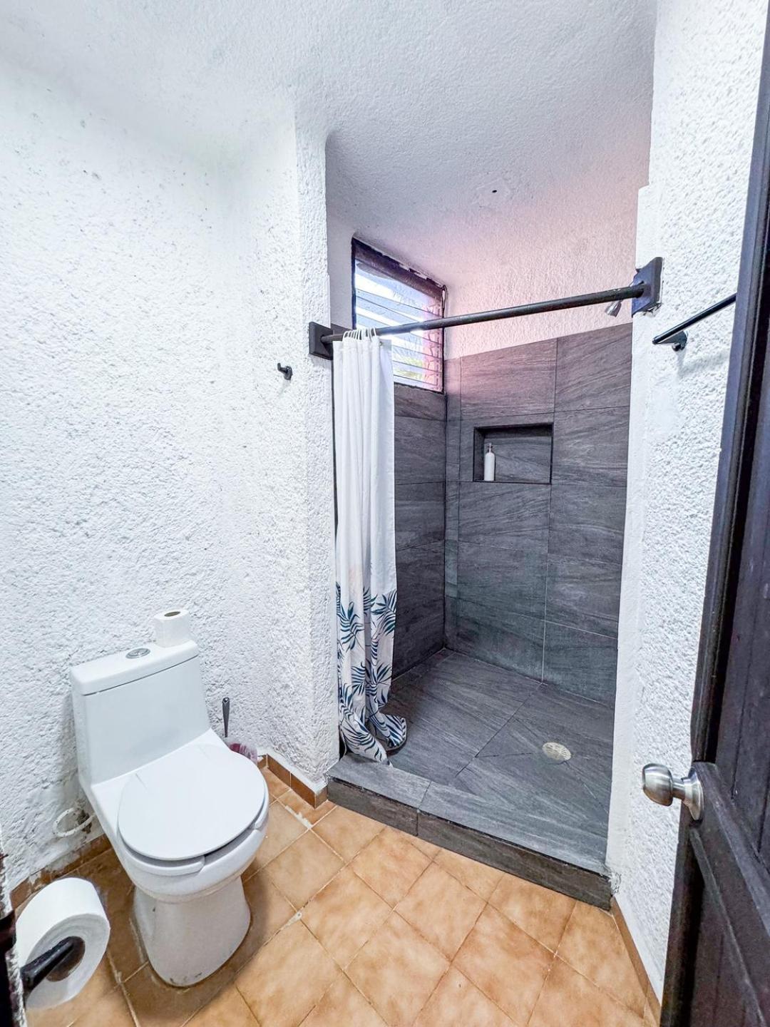 Apartamento W/ Pool & Lagoon View In Zone