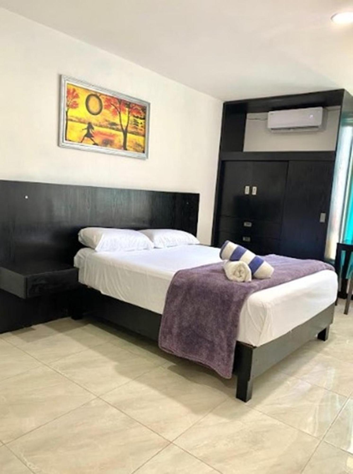 Balam, Dowtown Affordable Cancún