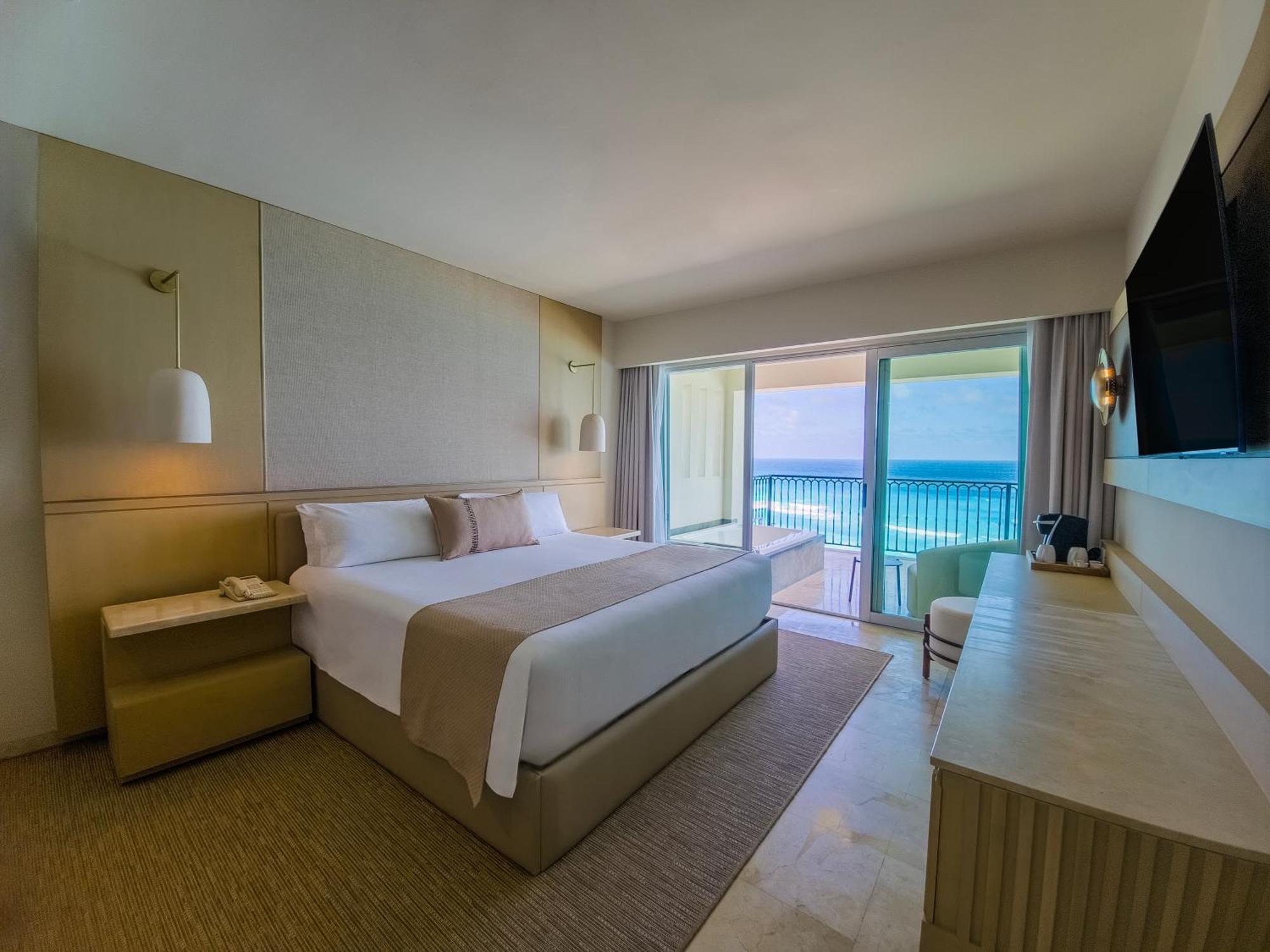 Grand Park Royal 5* Cancún
