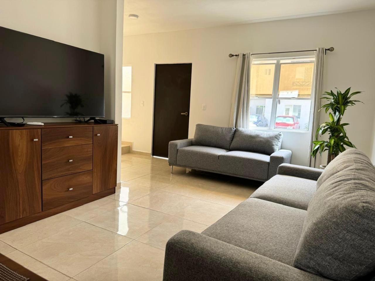 Casa Con Alberca Y Seguridad Garantizada Сasa de vacaciones