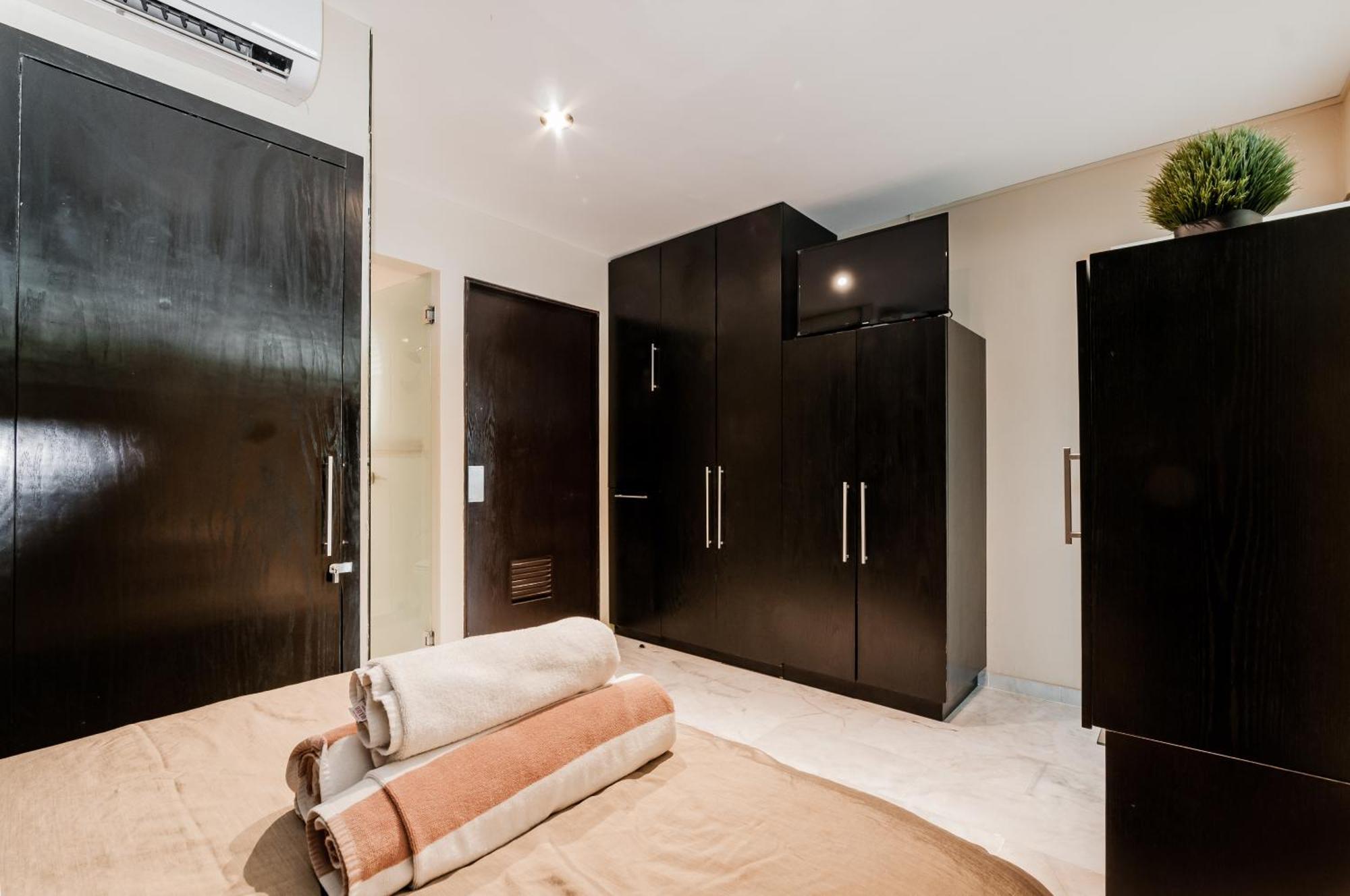 Brisas Beachfront Penthouses 4*