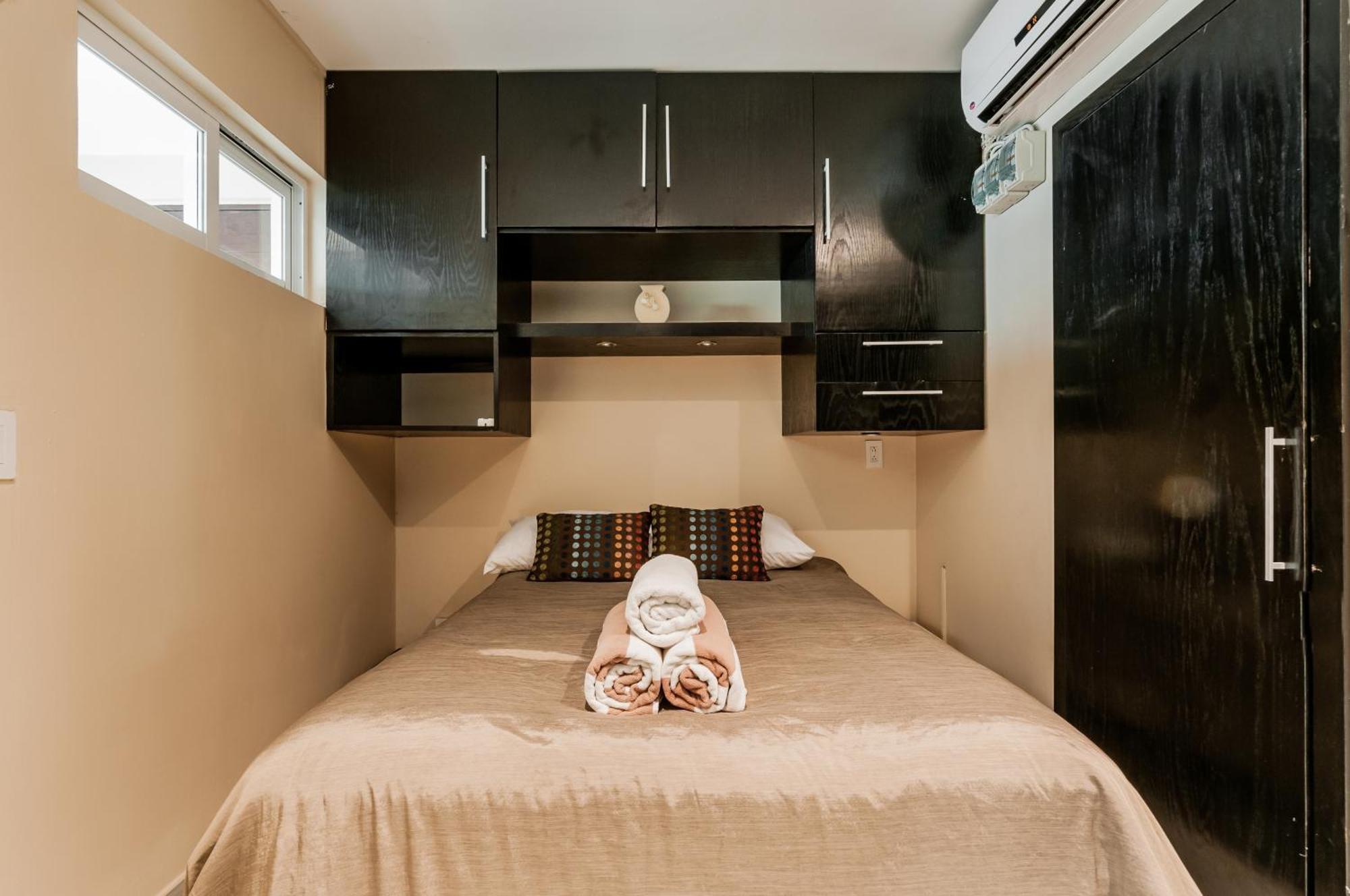 Brisas Beachfront Penthouses Aparthotel 4*