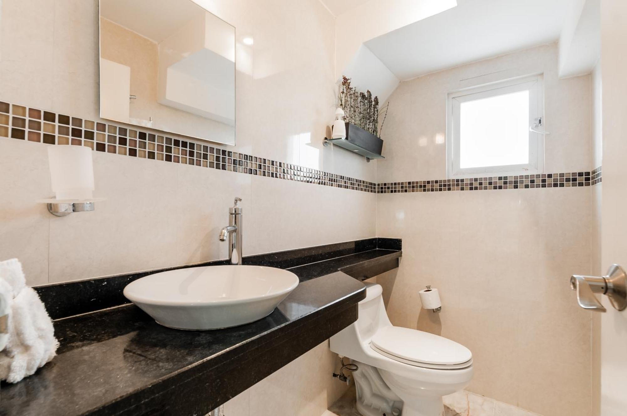 Brisas Beachfront Penthouses Aparthotel Cancun