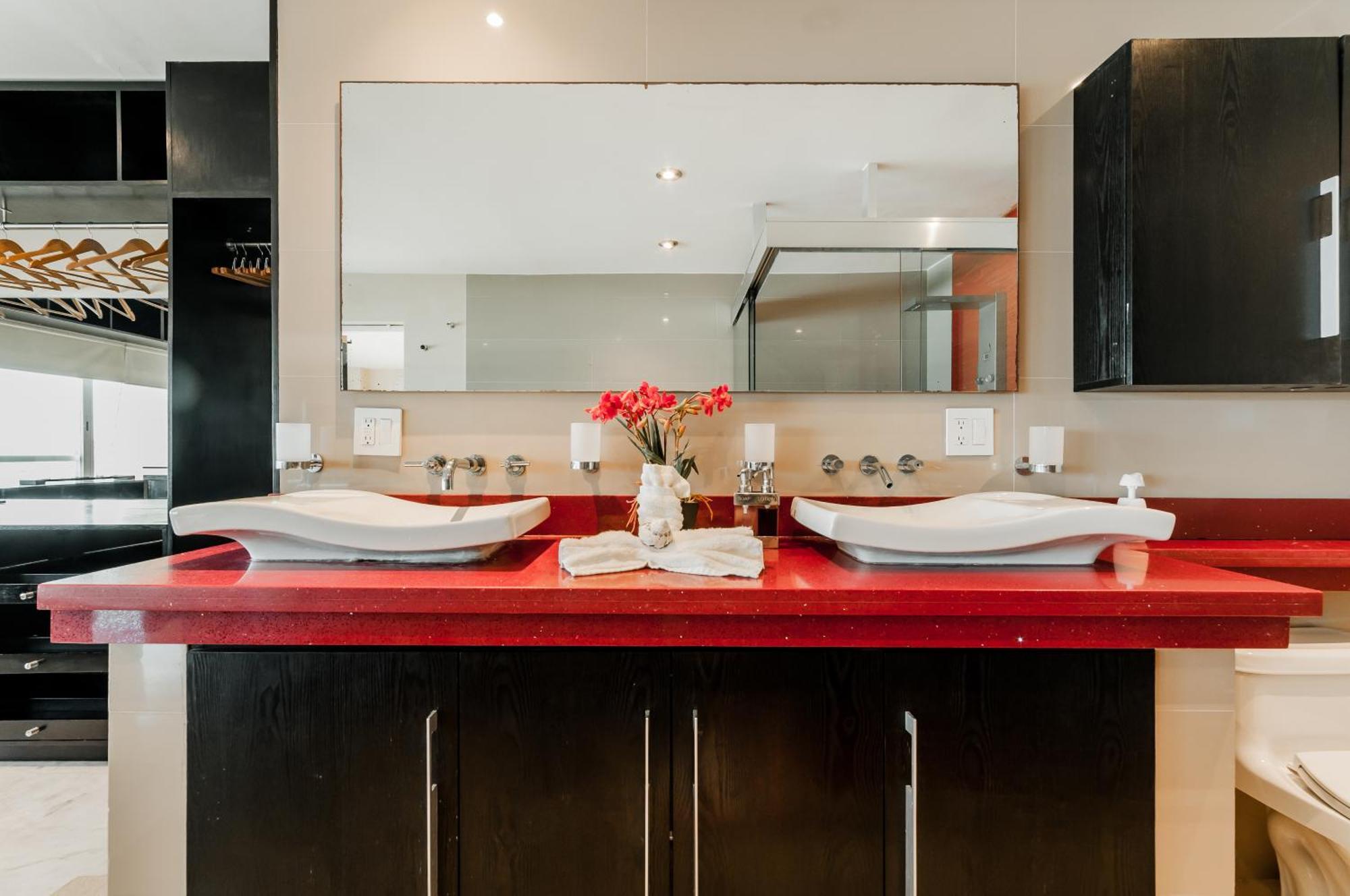 Brisas Beachfront Penthouses Aparthotel 4*