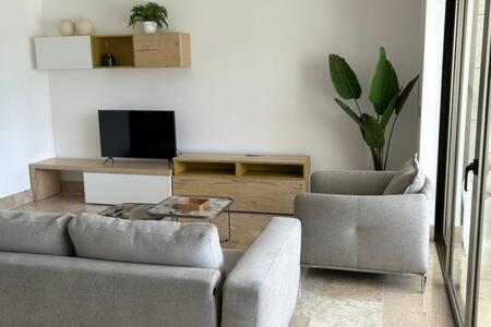 Apartamento A7103 - 2br With Club *