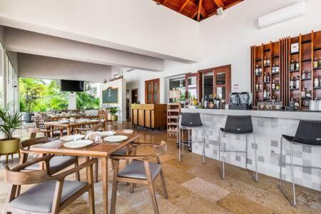 Apartamento A7103 - 2br With Club *