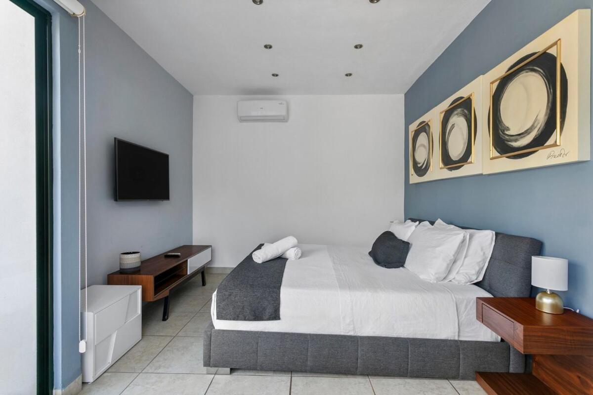 Spacious 4br House Pools & Great Views * Cancún