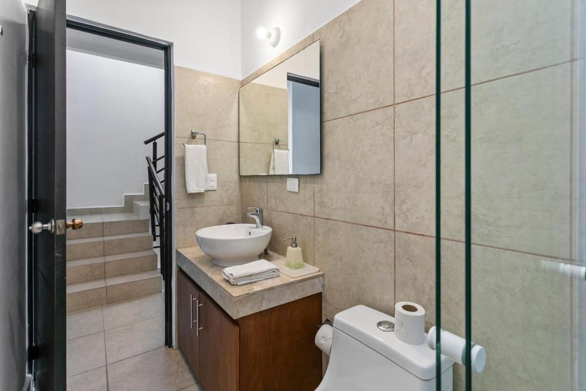 Spacious 4br House Pools & Great Views * Cancún