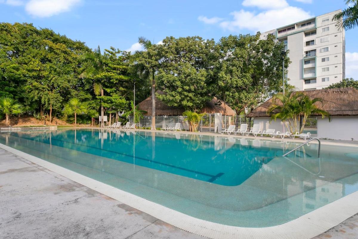 Spacious 4br House Pools & Great Views * Cancún