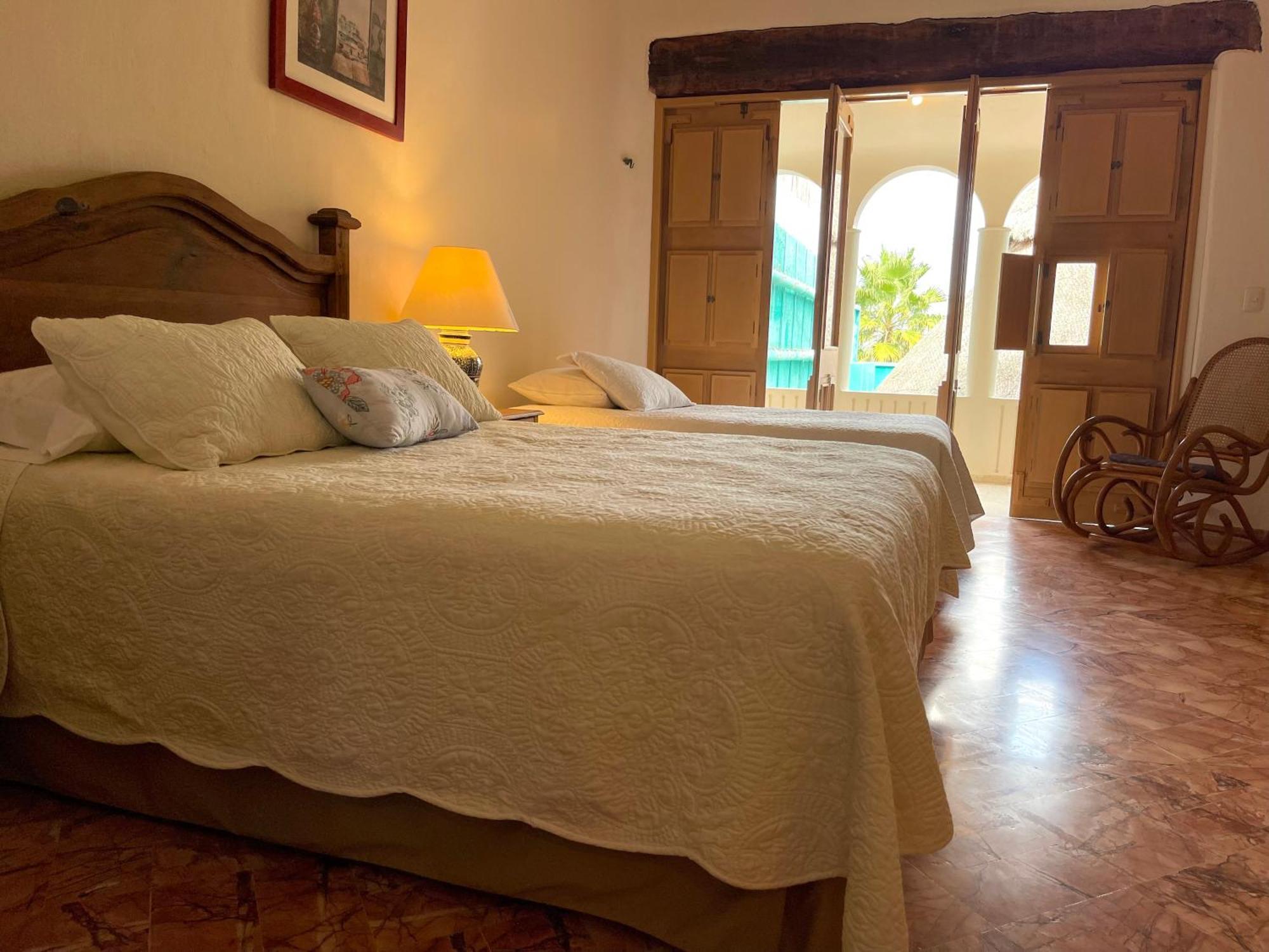 6br Spacious Waterfront With Private Pool By Solmar