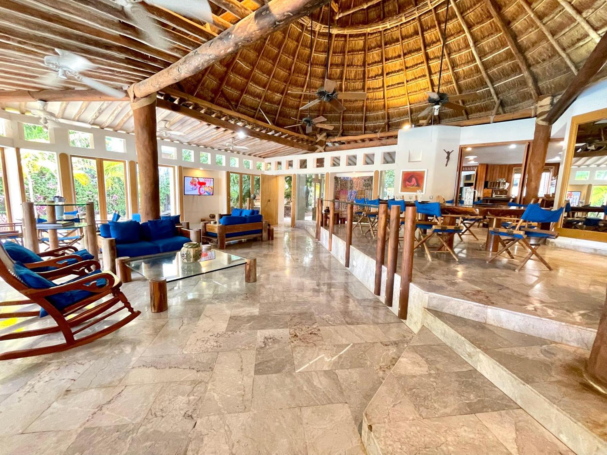 6br Spacious Waterfront With Private Pool By Solmar Villa Cancún