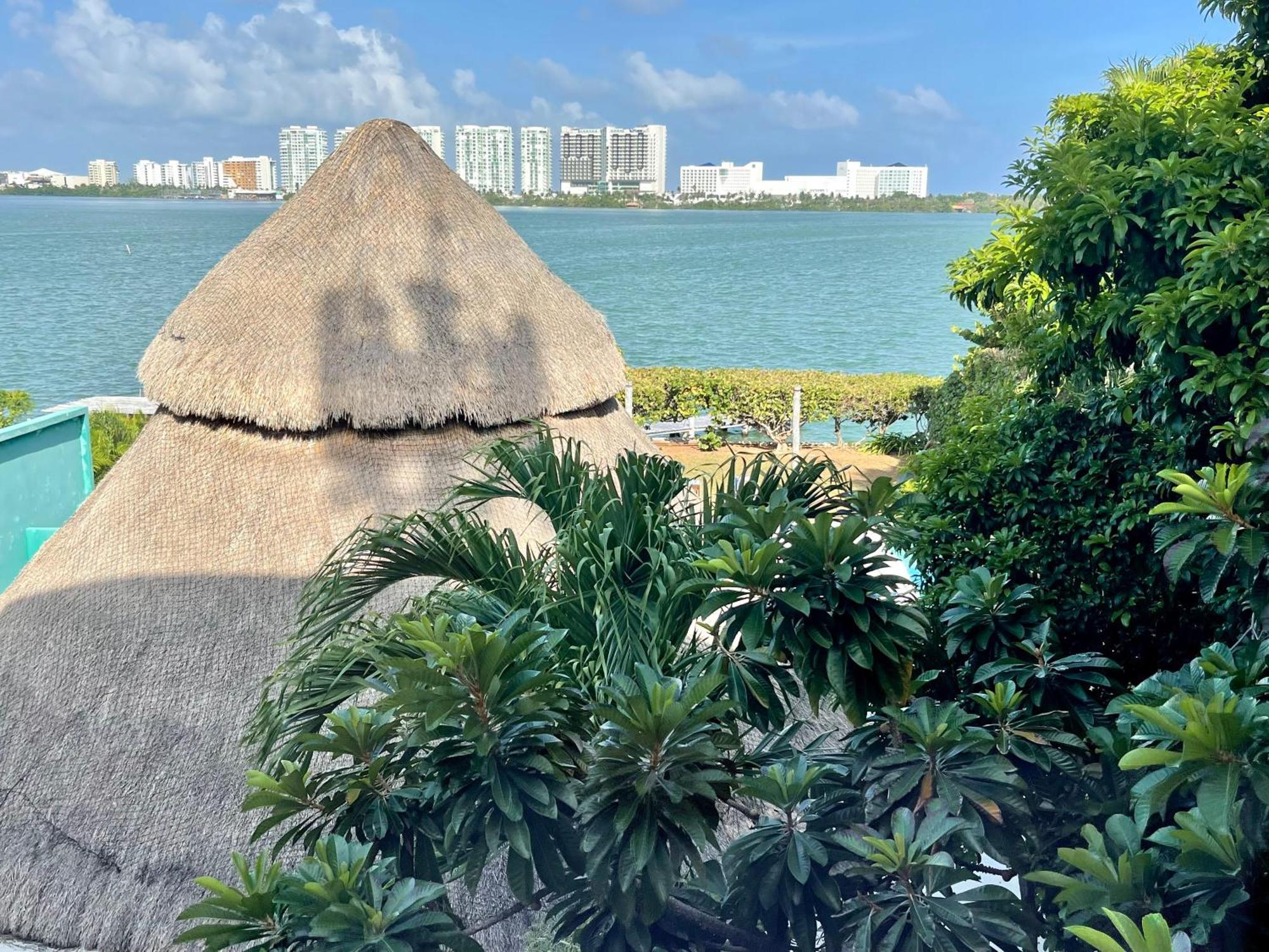 6br Spacious Waterfront With Private Pool By Solmar * Cancún