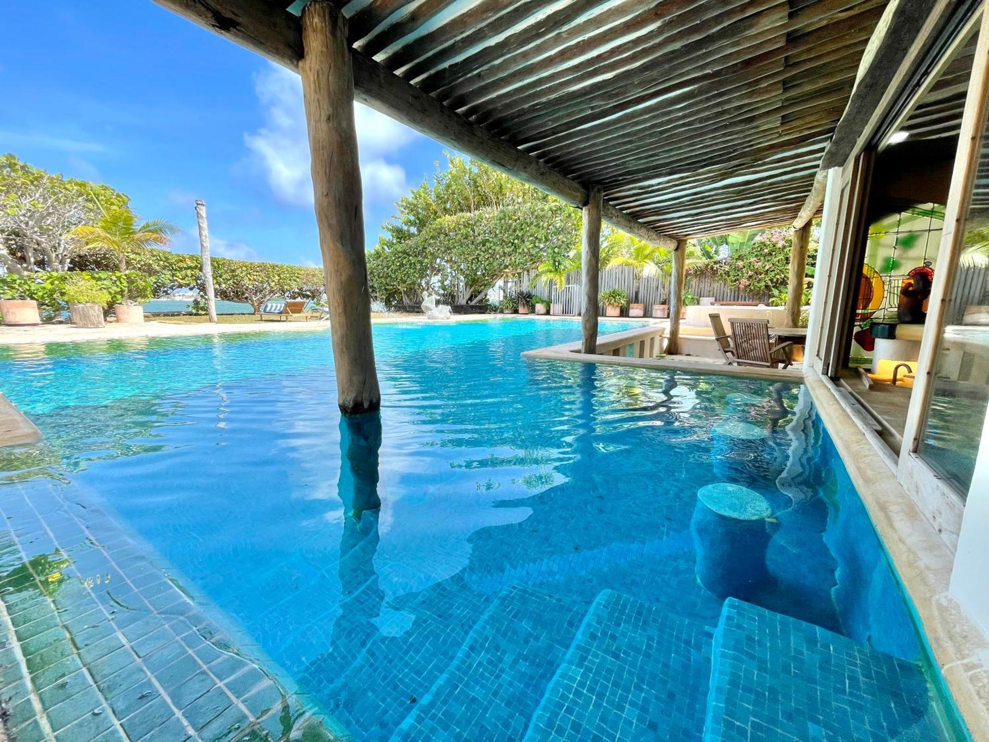 6br Spacious Waterfront With Private Pool By Solmar *