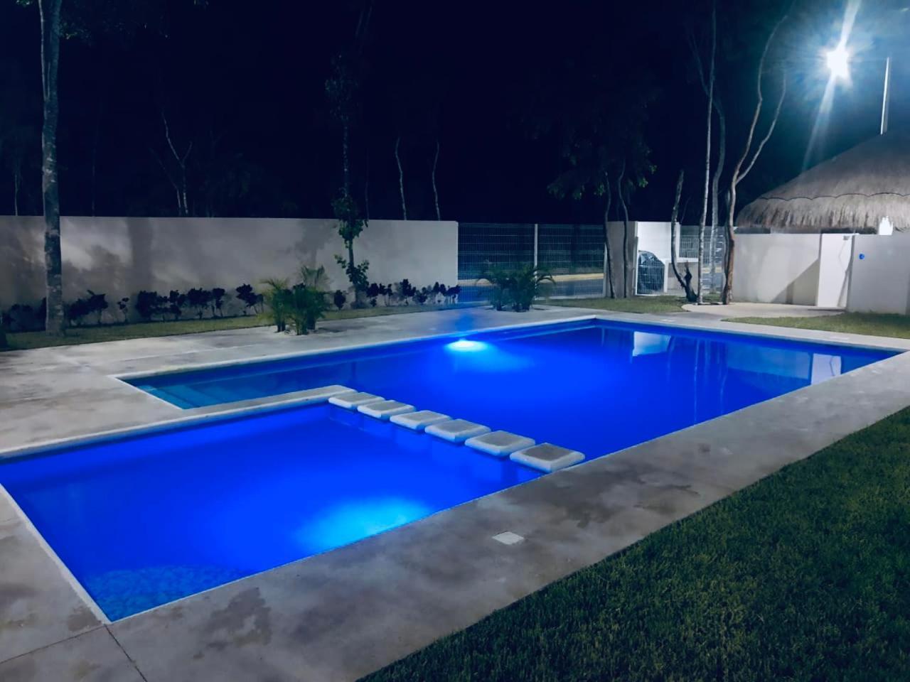 Departamento En Zona Privada Cancun, Q,r