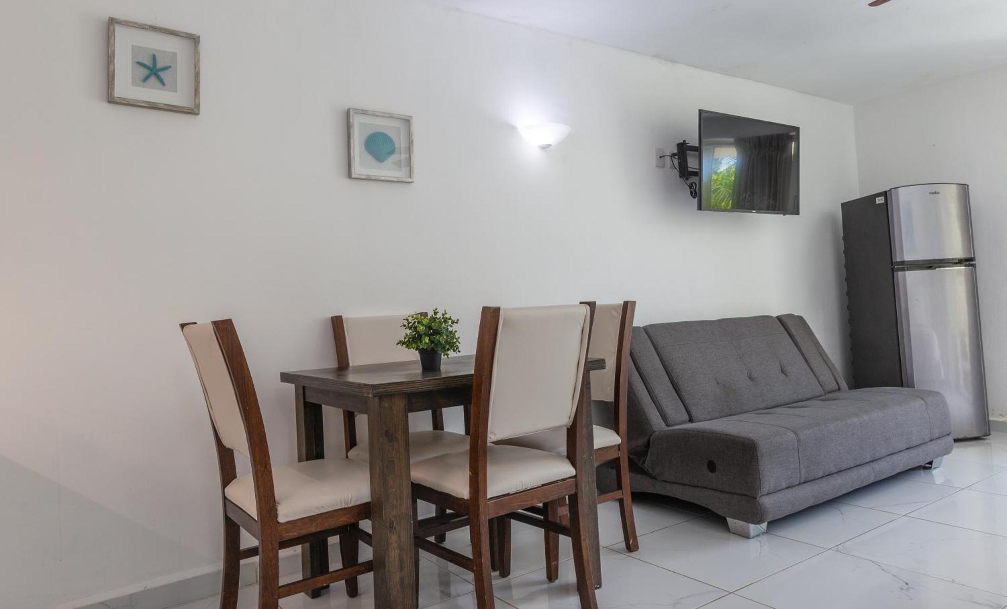 1209 Beautiful On Zone Apartment