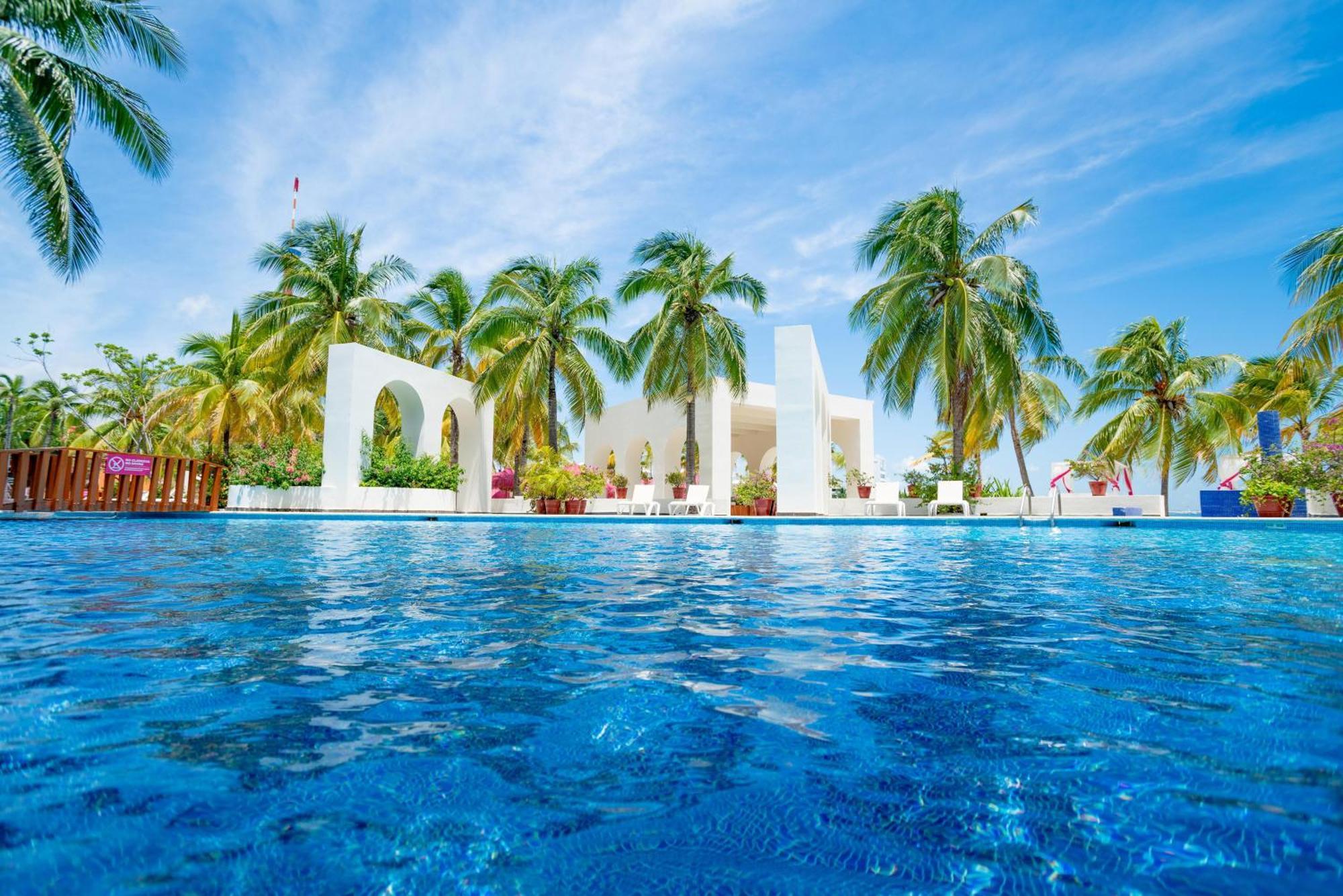 Grand Oasis Palm Resort Cancún