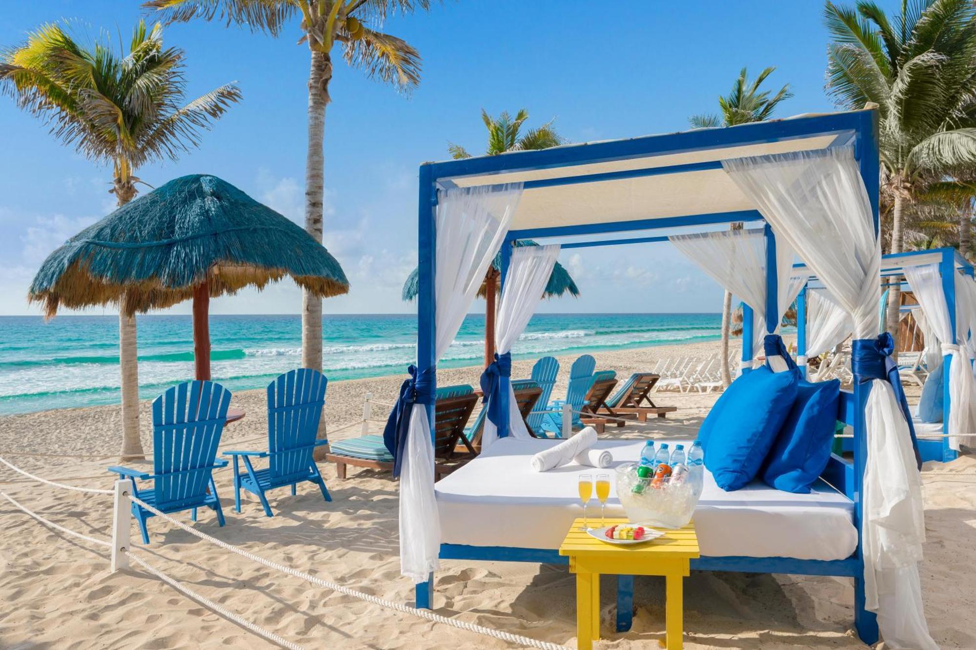 Resort The Pyramid By Oasis Cancún